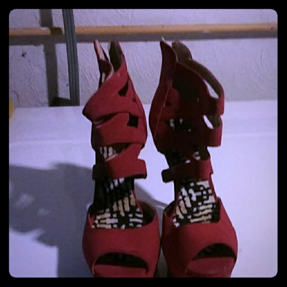 Dont wear heels anymore